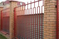 Сварной забор в рамке